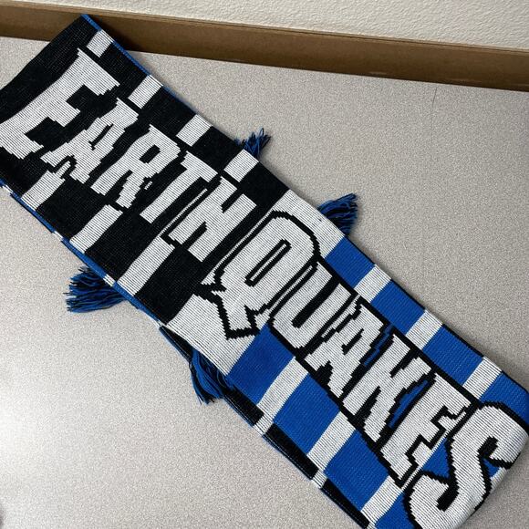 San Jose Earthquakes MLS Soccer Scarf Blue Knit Fringe Black Acrylic Outdoor 57" - Picture 3 of 5